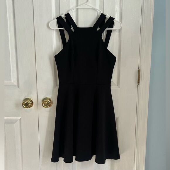 B. Smart Dresses & Skirts - B. Smart Juniors 7 Black Polyester Sleeveless Mini Dress